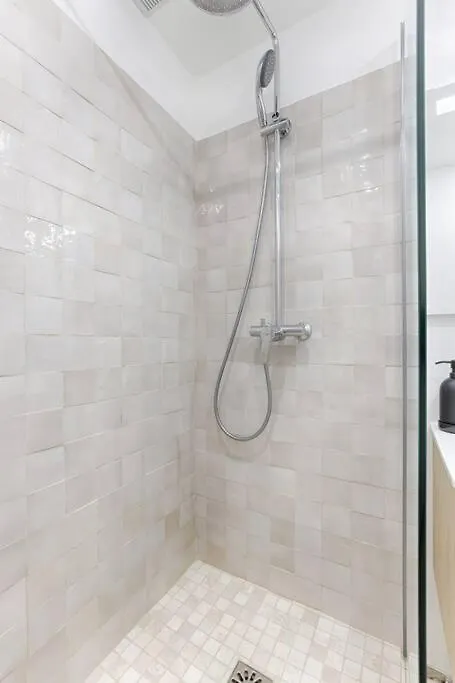 Mykeypers - Design & Cosy Flat 2br Center - Moulin Rouge