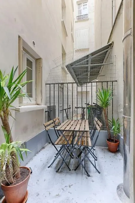 Mykeypers - Design & Cosy Flat 2br Center - Moulin Rouge * Paris