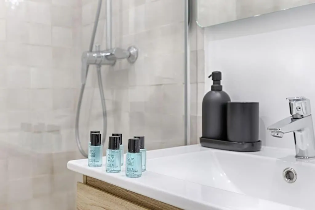 Mykeypers - Design & Cosy Flat 2br Center - Moulin Rouge Apartment